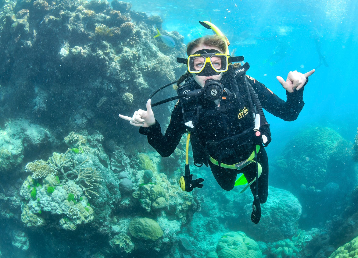 Lauren Hutton traveling with the Watson Foundation